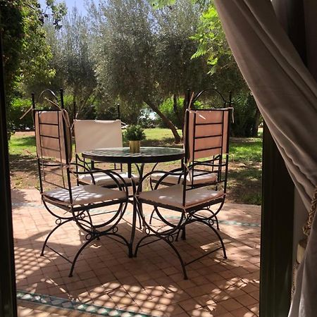 Palmeraie Village 2 - Cosi Appartement En Rez De Jardin Marrakesh Exterior photo